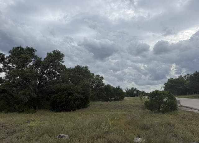 187  Private Road 1712, Mico, TX 78056 — photo 8