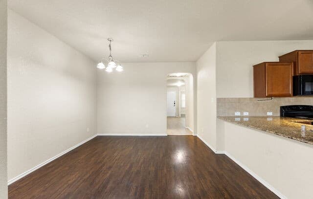 7110  Galaxy, San Antonio, TX 78252 — photo 10
