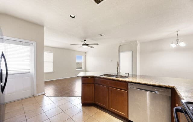 7110  Galaxy, San Antonio, TX 78252 — photo 15