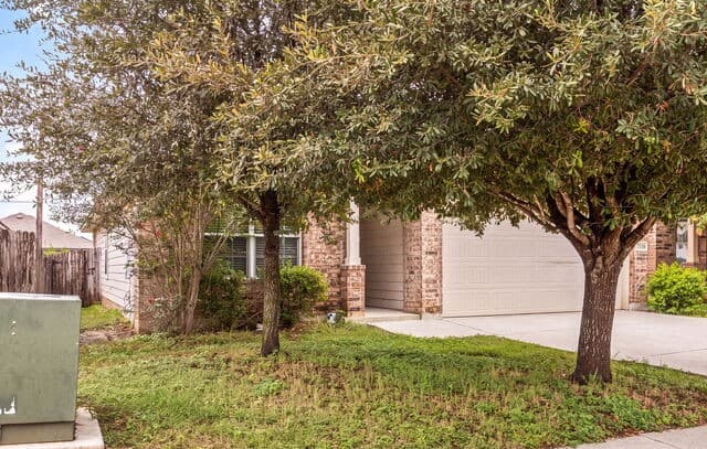 7110  Galaxy, San Antonio, TX 78252 — photo 3