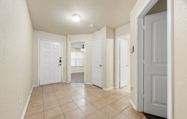 7110  Galaxy, San Antonio, TX 78252 — photo 5