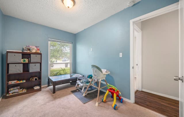 5255  Village Hvn, San Antonio, TX 78218 — photo 11