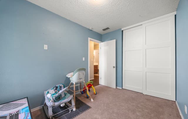 5255  Village Hvn, San Antonio, TX 78218 — photo 12