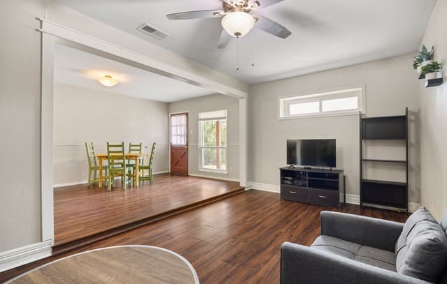 5255  Village Hvn, San Antonio, TX 78218 — photo 6