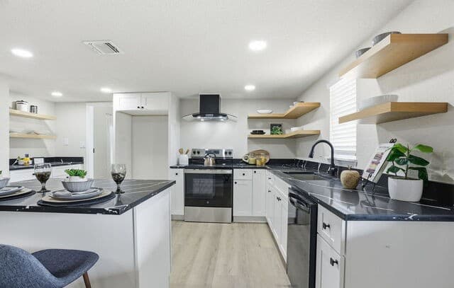 13403  Centerbrook, Universal City, TX 78148 — photo 13