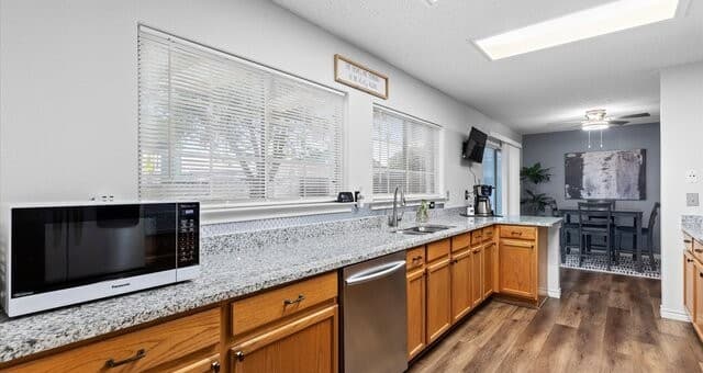 1105  Morningmist Ln, Schertz, TX 78154 — photo 5