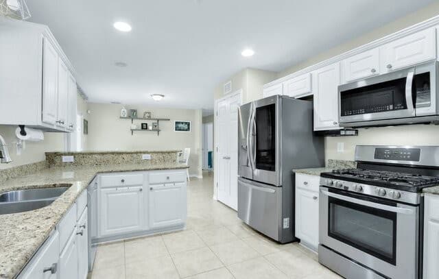 20051  Senior Rd, Von Ormy, TX 78073 — photo 13