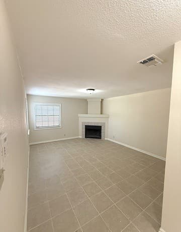 5946  Woodridge Cv, San Antonio, TX 78249 — photo 12