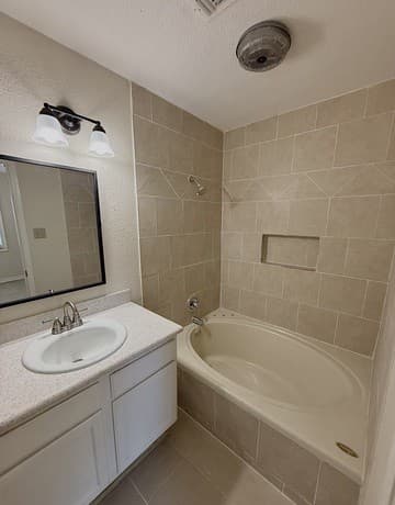 5946  Woodridge Cv, San Antonio, TX 78249 — photo 19