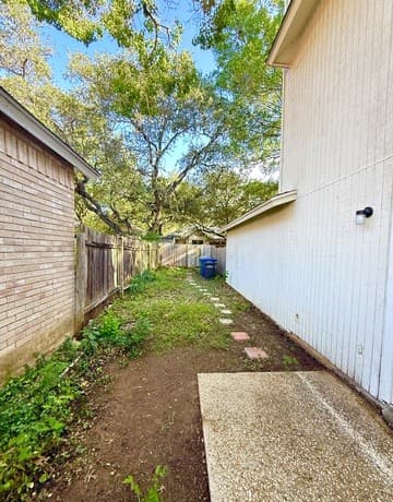 5946  Woodridge Cv, San Antonio, TX 78249 — photo 21