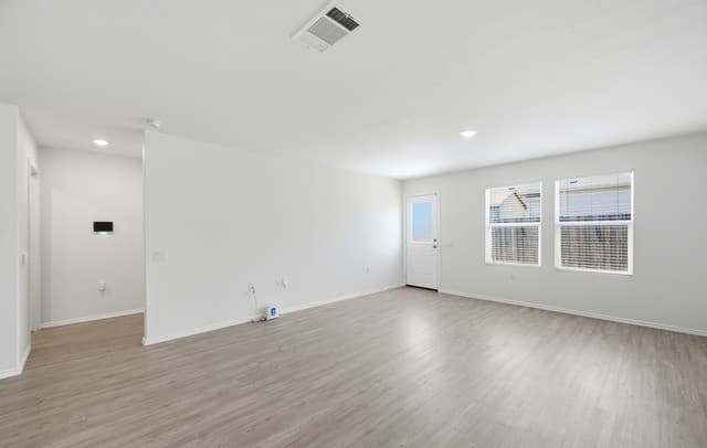 12055  Links Pkwy, San Antonio, TX 78221 — photo 7