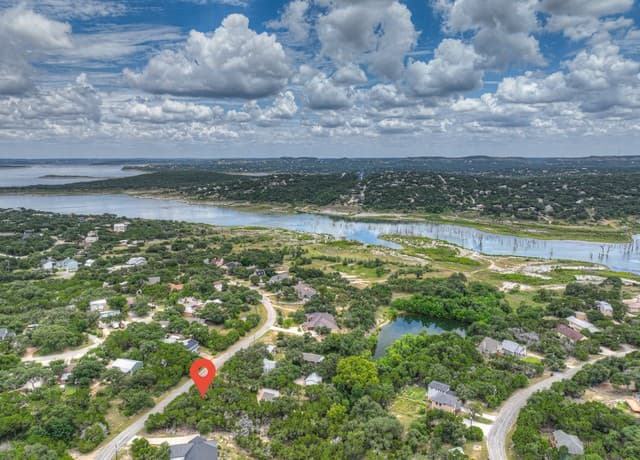 1460 Canyon Lake Dr