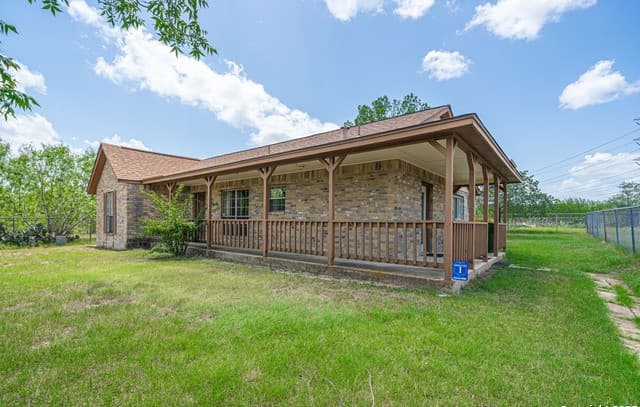 8540  Real Rd, San Antonio, TX 78263 — photo 4
