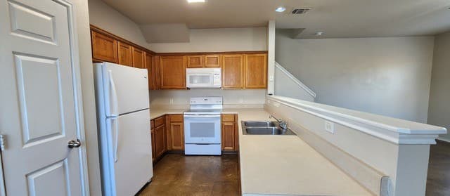 5631  Golf Mist, San Antonio, TX 78244 — photo 3