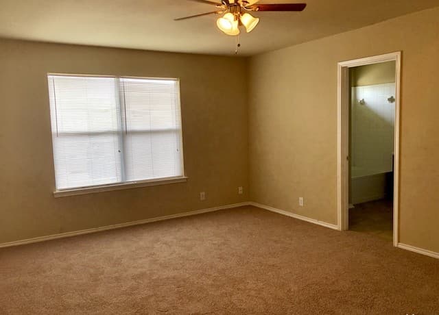 5935  Imperial Topaz, San Antonio, TX 78222 — photo 17