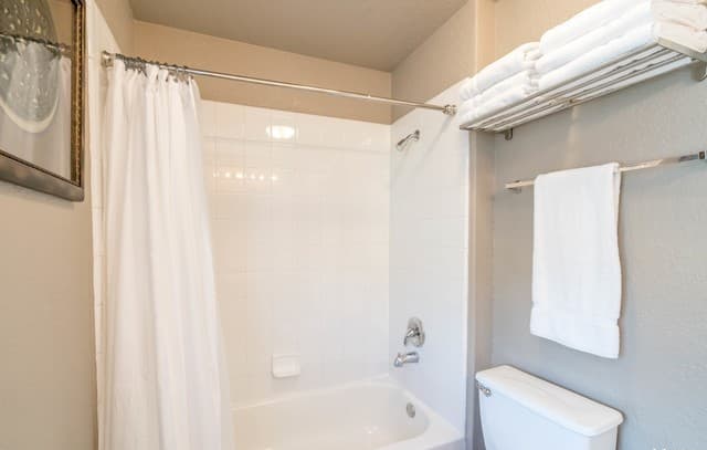 6703  Biscay Bay, San Antonio, TX 78249 — photo 8