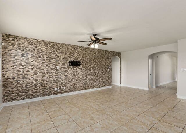 18318  Muir Glen Dr, San Antonio, TX 78257 — photo 17