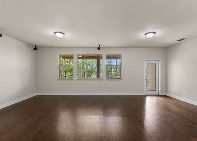 18318  Muir Glen Dr, San Antonio, TX 78257 — photo 25
