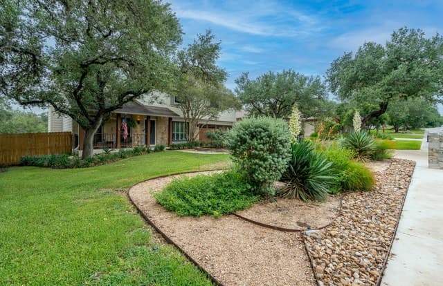 1952  Creek Holw, San Antonio, TX 78259 — photo 3
