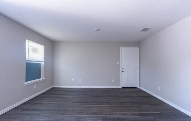 139  Ranger, San Antonio, TX 78203 — photo 2