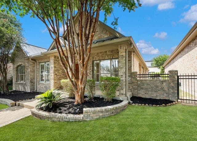5  Burnham Glen, San Antonio, TX 78257 — photo 4
