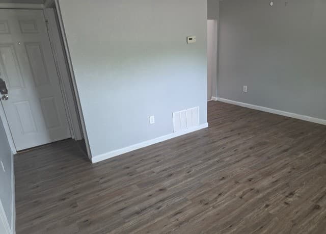 111  Zuehl, Schertz, TX 78154 — photo 10