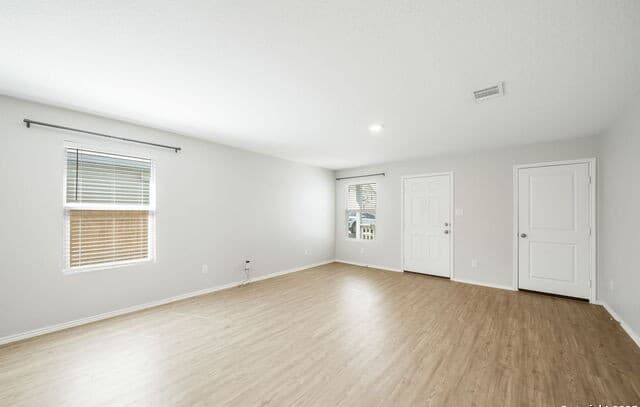 14718  Dillard Ml, San Antonio, TX 78254 — photo 8