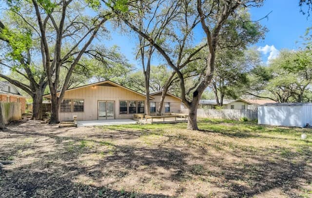 3210  Nantucket Dr, San Antonio, TX 78230 — photo 11