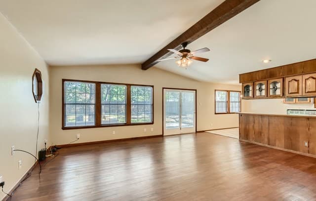 3210  Nantucket Dr, San Antonio, TX 78230 — photo 5