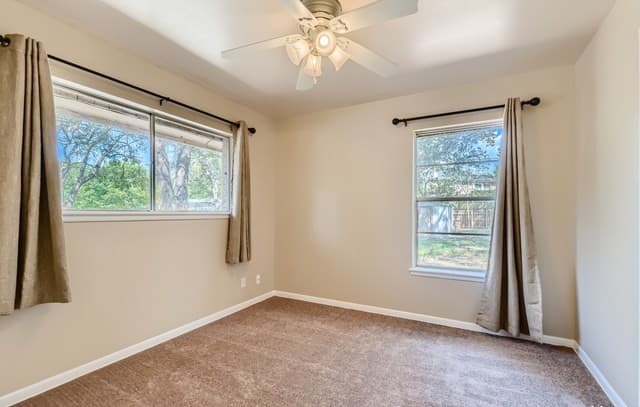 3210  Nantucket Dr, San Antonio, TX 78230 — photo 8