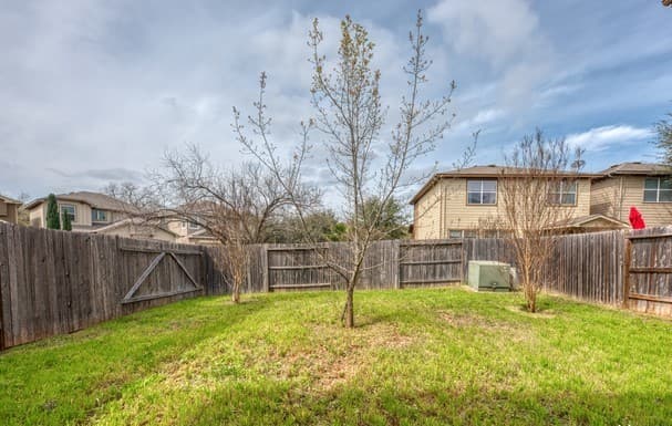 5439  Bright Run, San Antonio, TX 78240 — photo 19