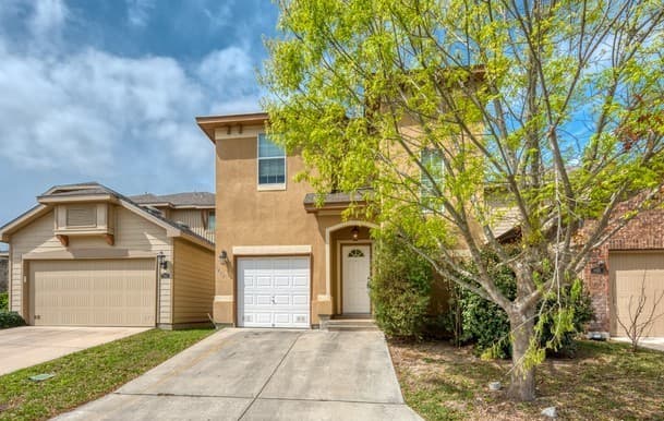 5439  Bright Run, San Antonio, TX 78240 — photo 2
