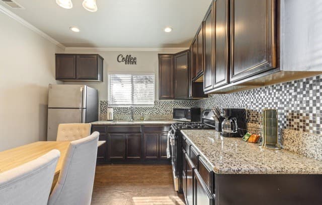 520  Cincinnati, San Antonio, TX 78201 — photo 10