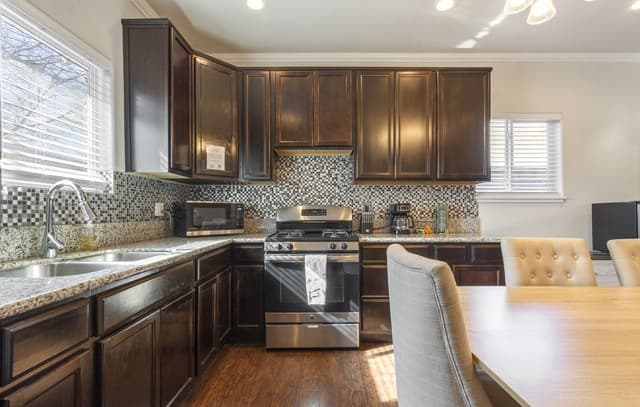 520  Cincinnati, San Antonio, TX 78201 — photo 12