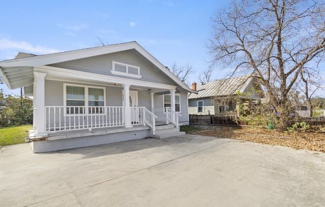 520  Cincinnati, San Antonio, TX 78201 — photo 2