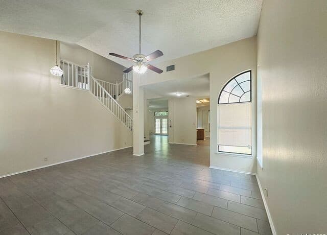 3235  Tree Grove, San Antonio, TX 78247 — photo 4