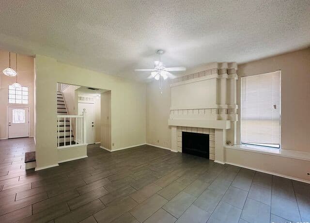 3235  Tree Grove, San Antonio, TX 78247 — photo 8
