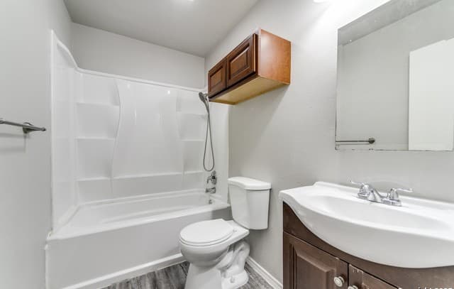 7359  Corian Park, San Antonio, TX 78249 — photo 17