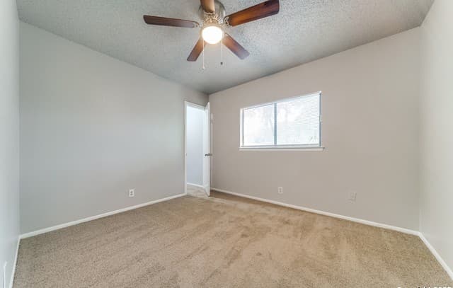 7359  Corian Park, San Antonio, TX 78249 — photo 20