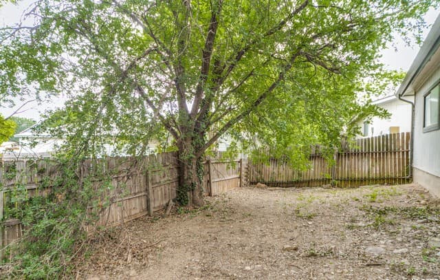 7359  Corian Park, San Antonio, TX 78249 — photo 24