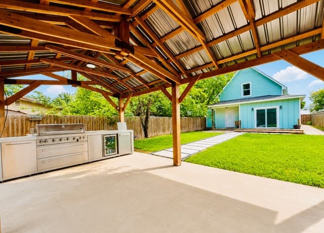 623  Saint Charles, San Antonio, TX 78202 — photo 13