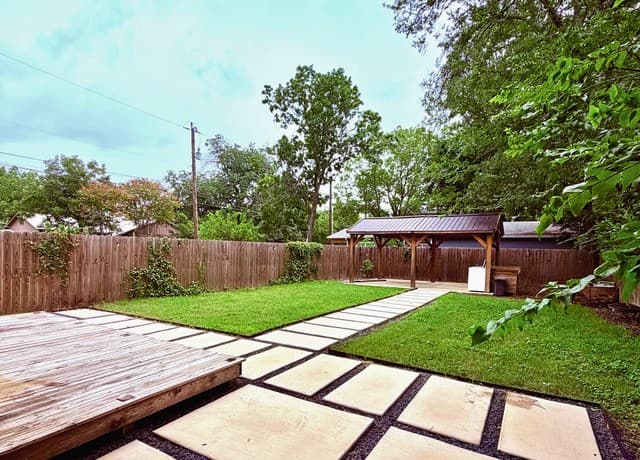 623  Saint Charles, San Antonio, TX 78202 — photo 14
