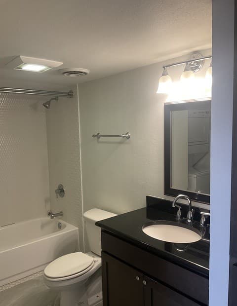 7701  Wurzbach Rd Unit 1407, San Antonio, TX 78229 — photo 16