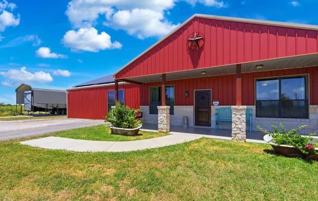 15157 Miller Rd