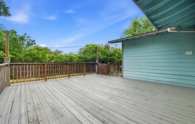 635  Olney Dr, San Antonio, TX 78209 — photo 17