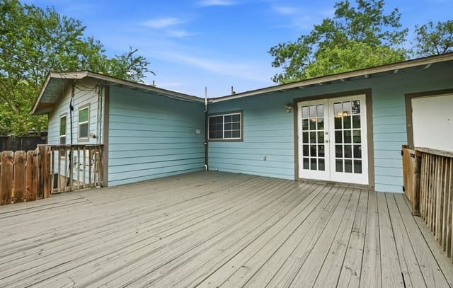 635  Olney Dr, San Antonio, TX 78209 — photo 18