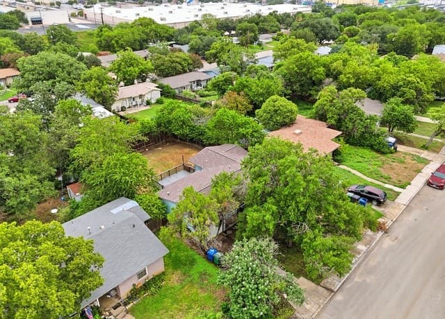 635  Olney Dr, San Antonio, TX 78209 — photo 23