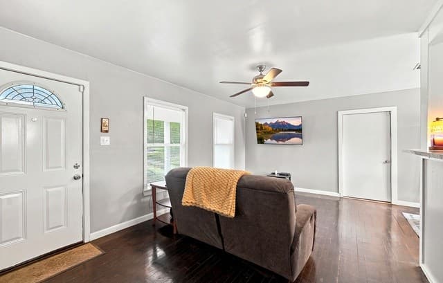 635  Olney Dr, San Antonio, TX 78209 — photo 5