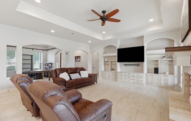 115 E Eli Chandler, Blanco, TX 78606 — photo 7