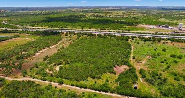 569  Gutierrez Ln Lot 4, Floresville, TX 78114 — photo 3
